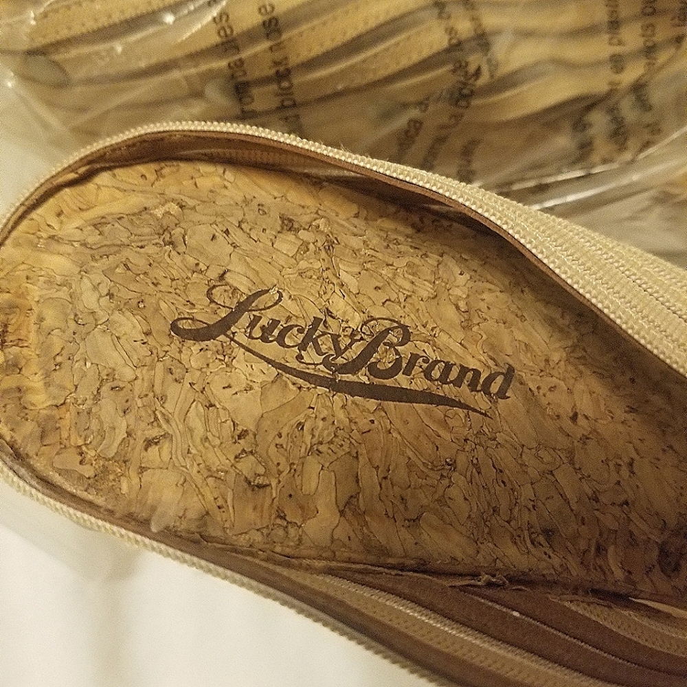 Womens shoes